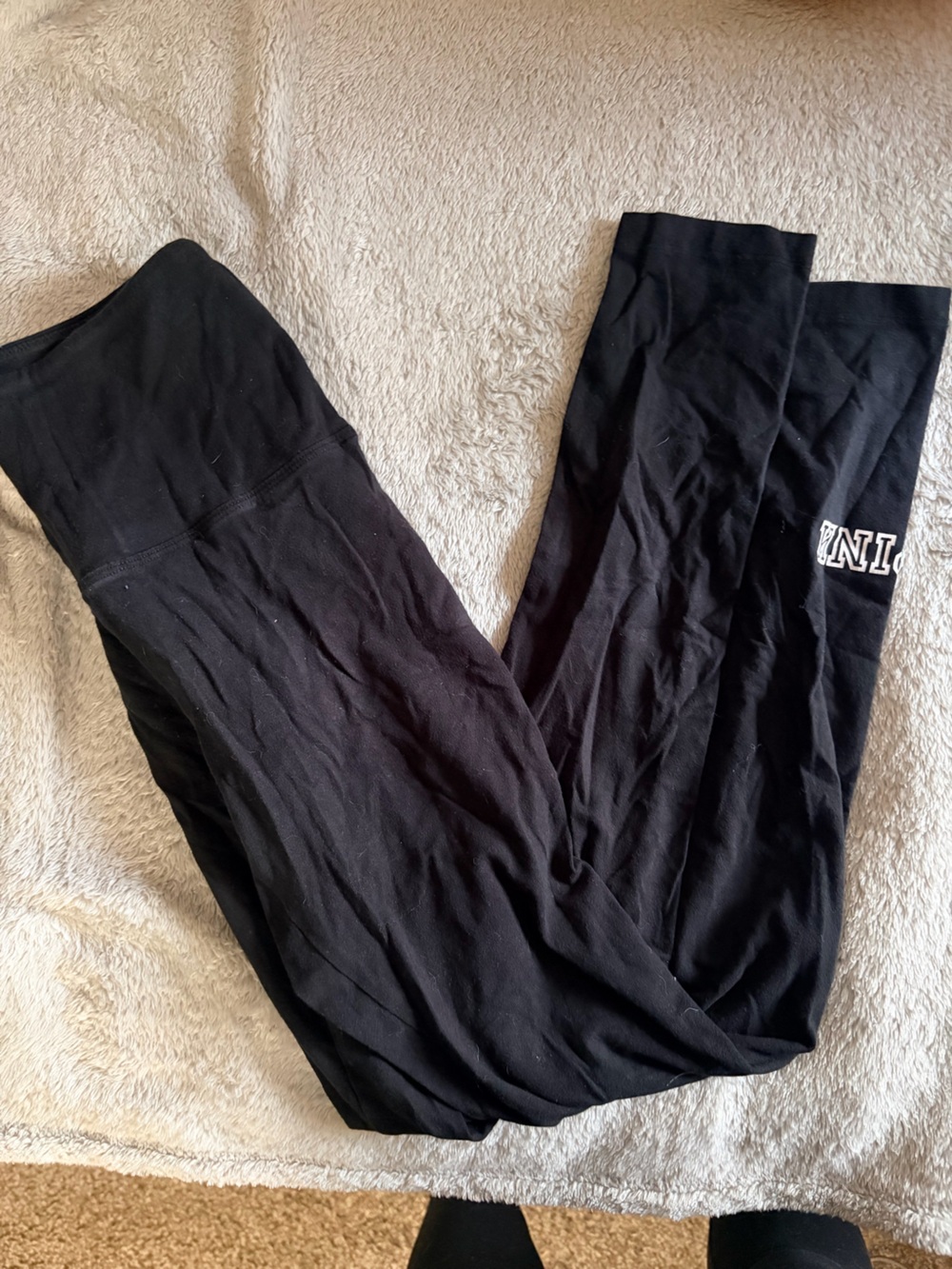 PINK Victoria's Secret Black Logo Leggings